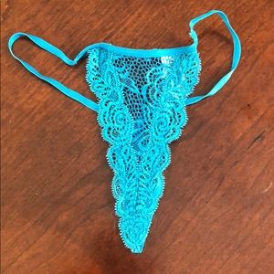 Victoria’s Secret Low rise V-String Size XS